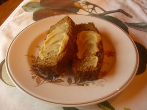 Pumpkin bread with Maywood honey butter